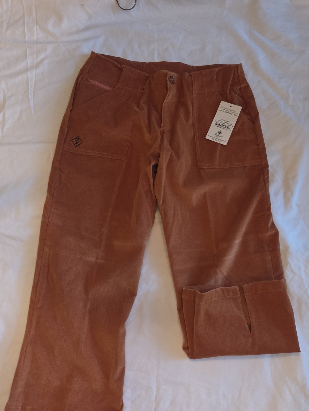 ladies Terracotta velour capri Pants